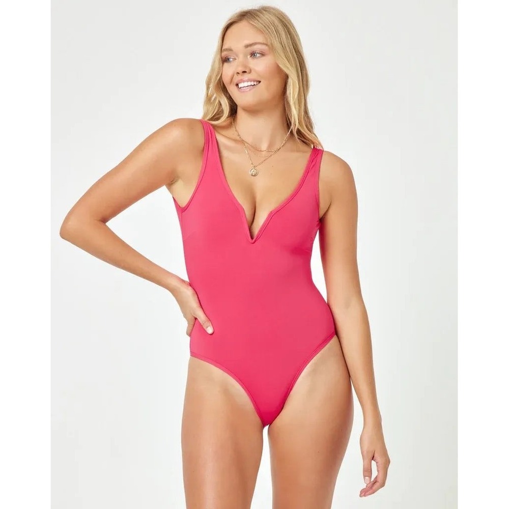 L*Space Coco One-Piece Swimsuit Size Large New $194 Vacation Hot Pink Cherry HTC